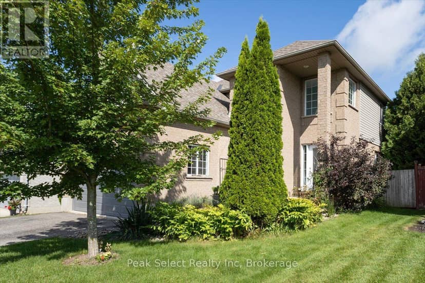 180 Ridgewood Crescent — photo 1 of 40