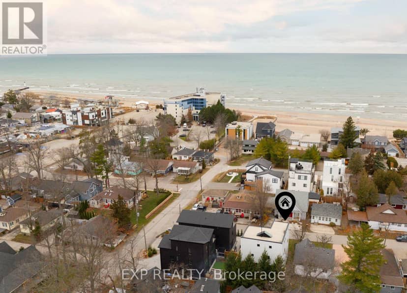 26 Huron Street — photo 34 of 40