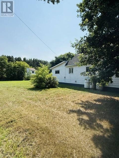 290 Second St N, Massey, photo 3