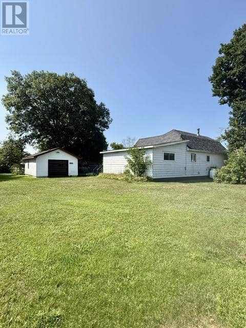 290 Second St N, Massey, photo 6