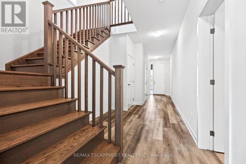 96 Valley Trail Place — photo 5 of 40
