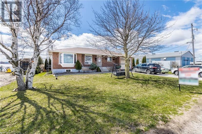 331 TORNADO Drive, Bradford West Gwillimbury, photo 3