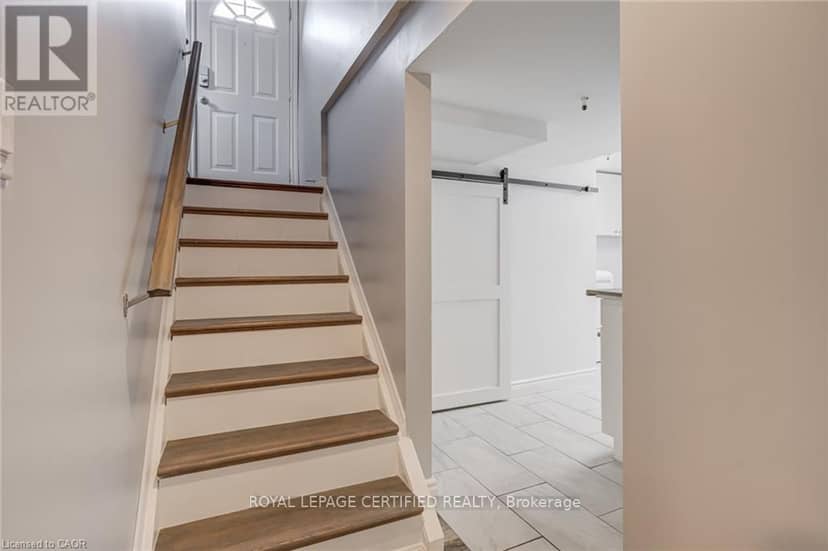 54 Duncombe Drive — photo 21 of 40