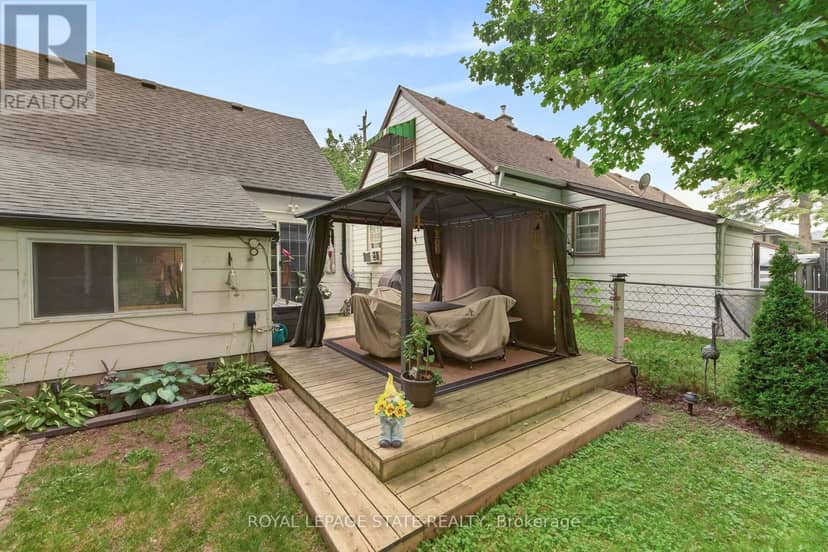 268 Grey Street — photo 21 of 28