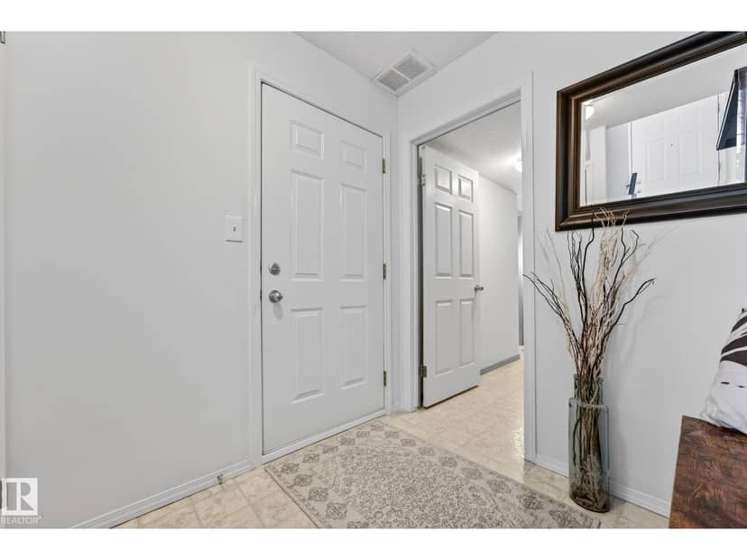 #16 225 Blackburn Dr SW — photo 20 of 31