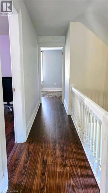 81 GREY Street — photo 23 of 40
