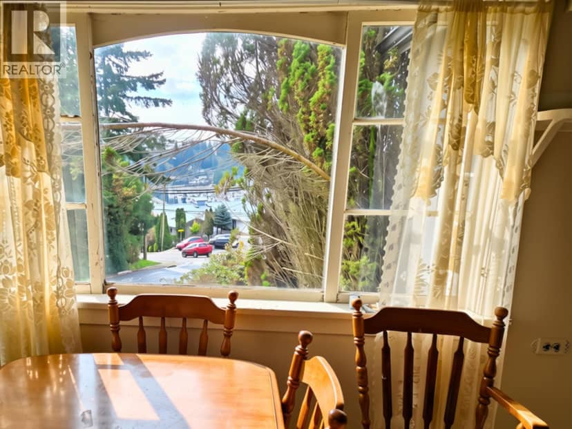 547 N FLETCHER ROAD, Gibsons, photo 7