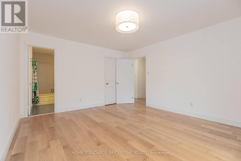 50 - 27 Proudbank Millway — photo 20 of 35