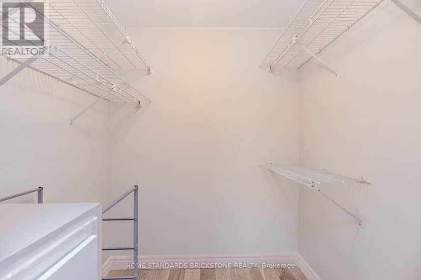 50 - 27 Proudbank Millway — photo 22 of 35