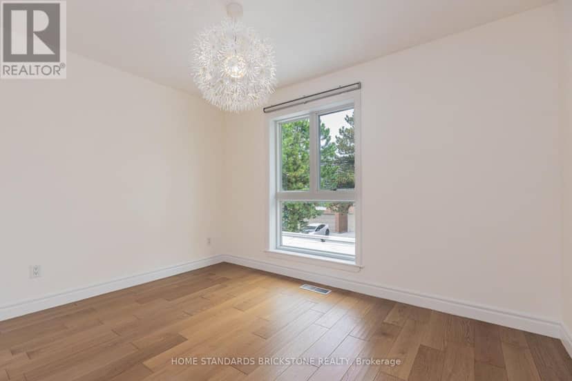 50 - 27 Proudbank Millway — photo 27 of 35