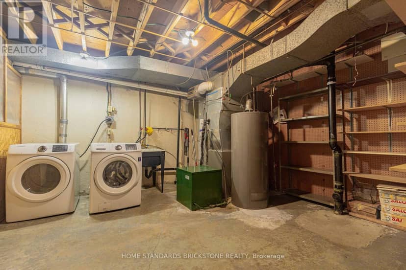 50 - 27 Proudbank Millway — photo 32 of 35