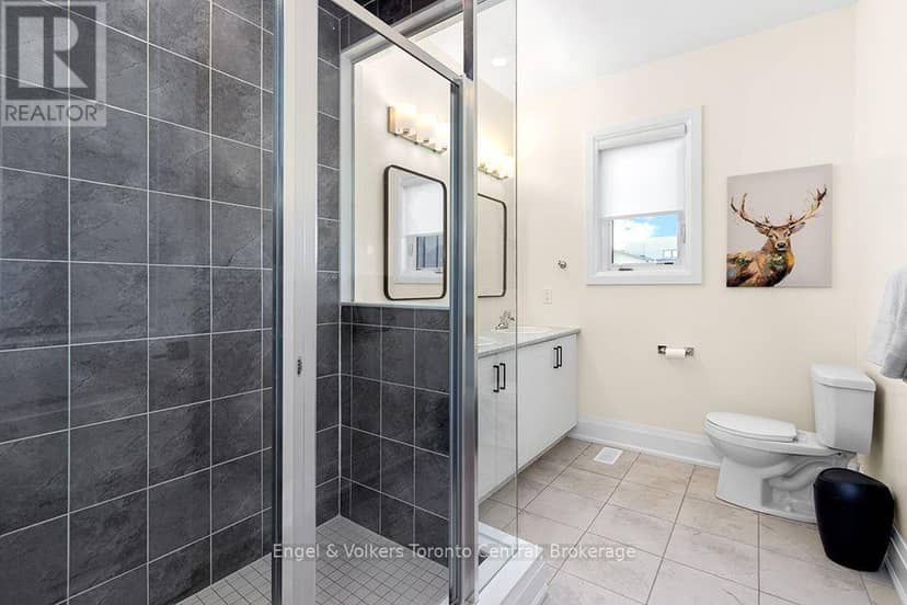 160 Springside Crescent — photo 26 of 40