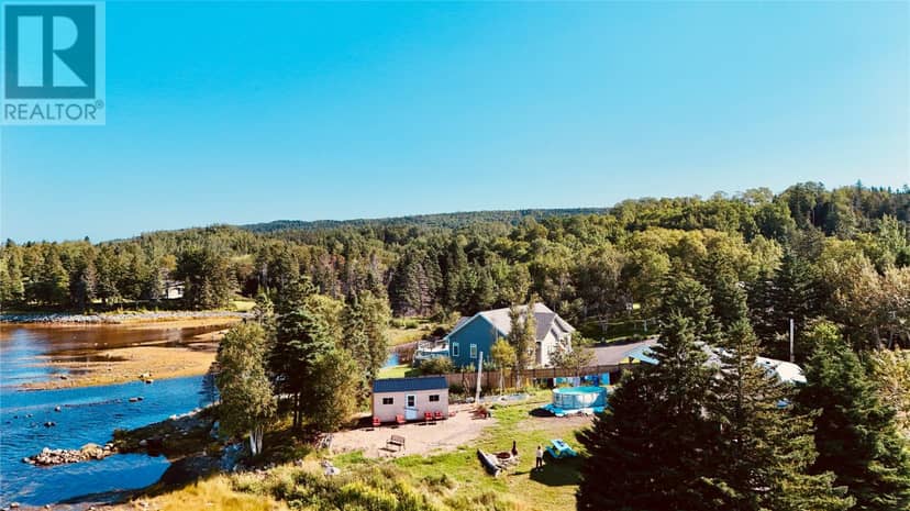 129 Road to the Isles Highway, Loon Bay