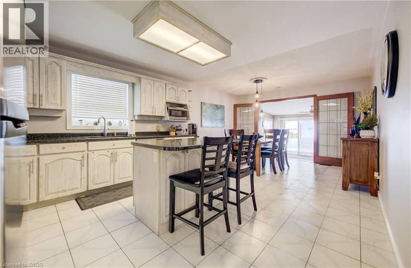 34381 DENFIELD Road — photo 10 of 40