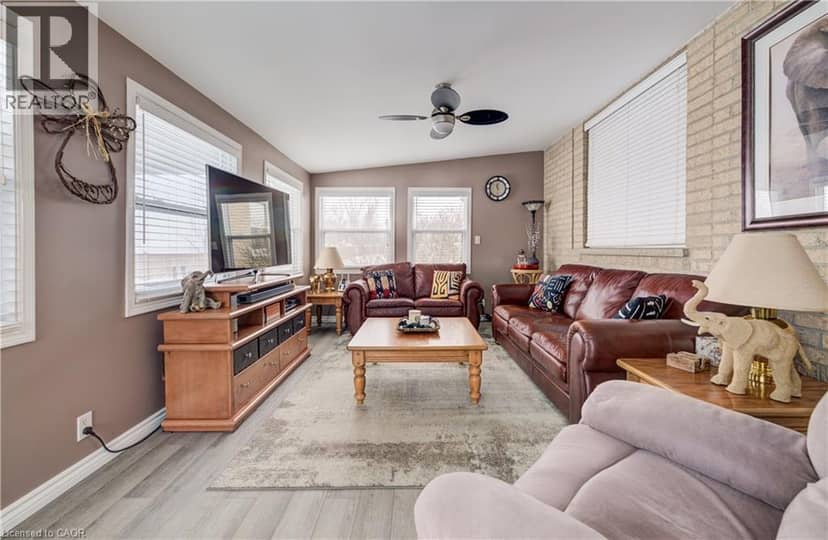 34381 DENFIELD Road — photo 19 of 40