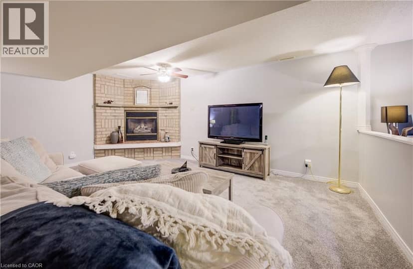 34381 DENFIELD Road — photo 33 of 40
