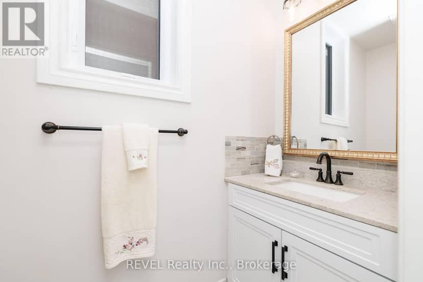 6280 Stonefield Park, Niagara Falls, photo 6