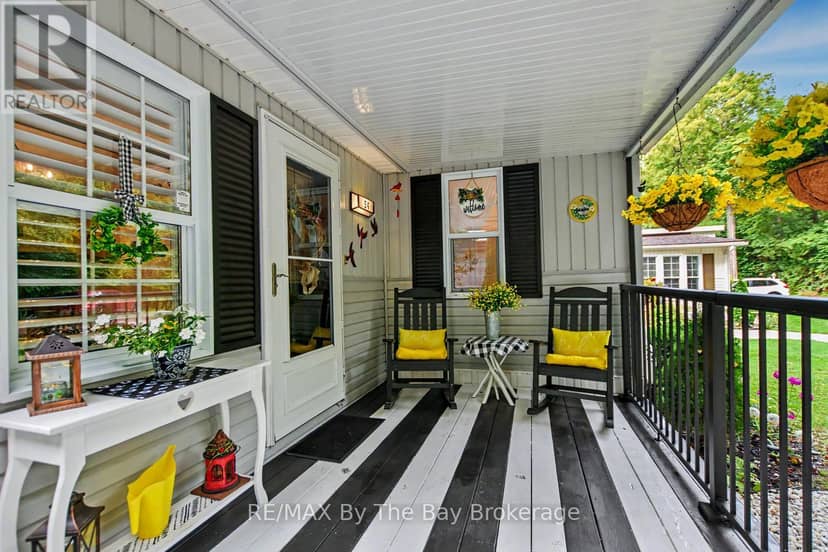 54 The Boardwalk — photo 7 of 38