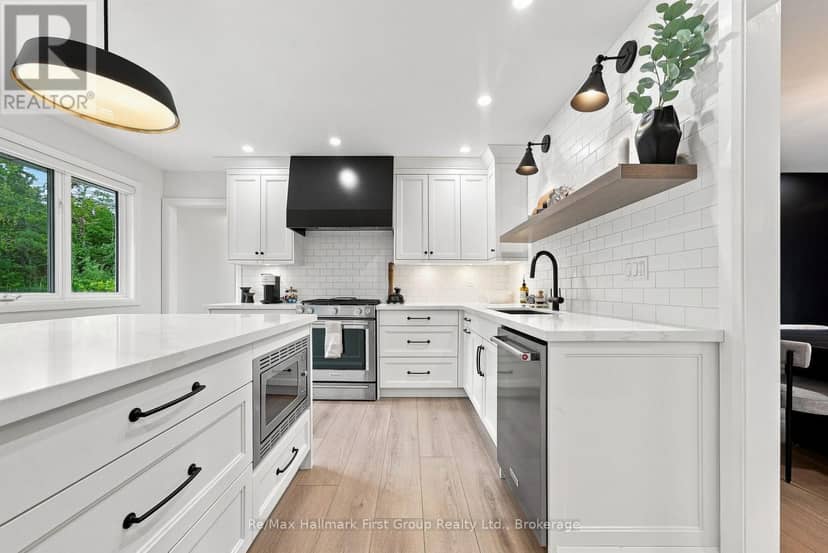 170 Keewatin Drive — photo 16 of 40