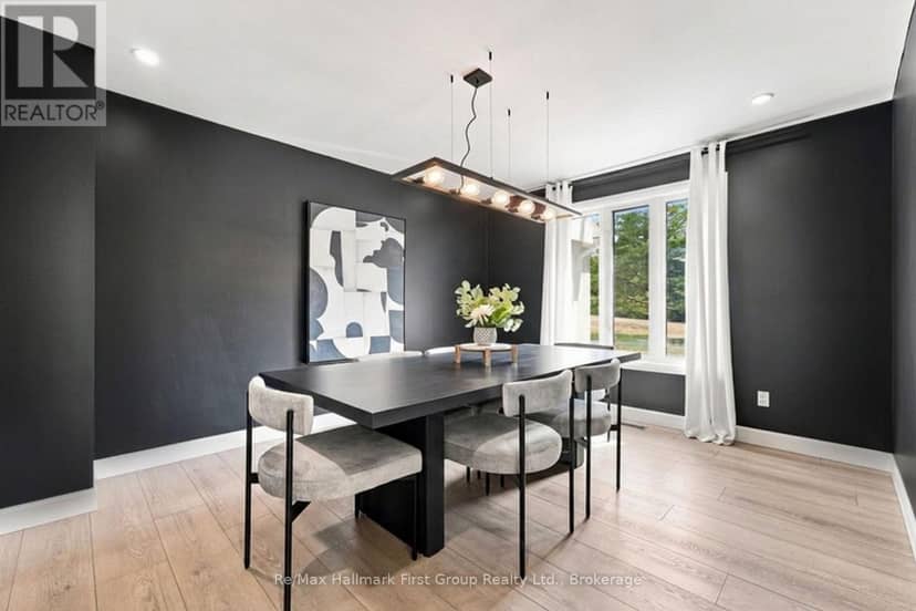 170 Keewatin Drive — photo 20 of 40