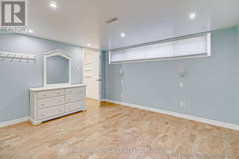 30 Fallowfield Road — photo 16 of 26
