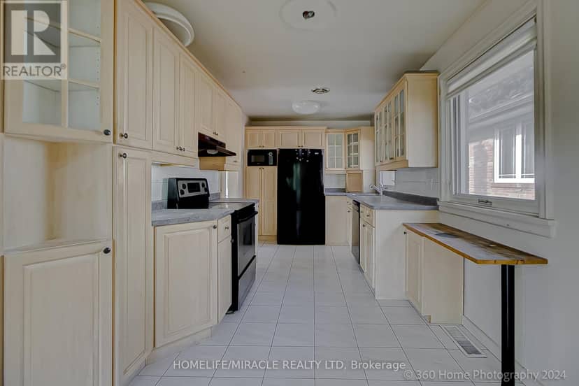 30 Fallowfield Road — photo 7 of 26
