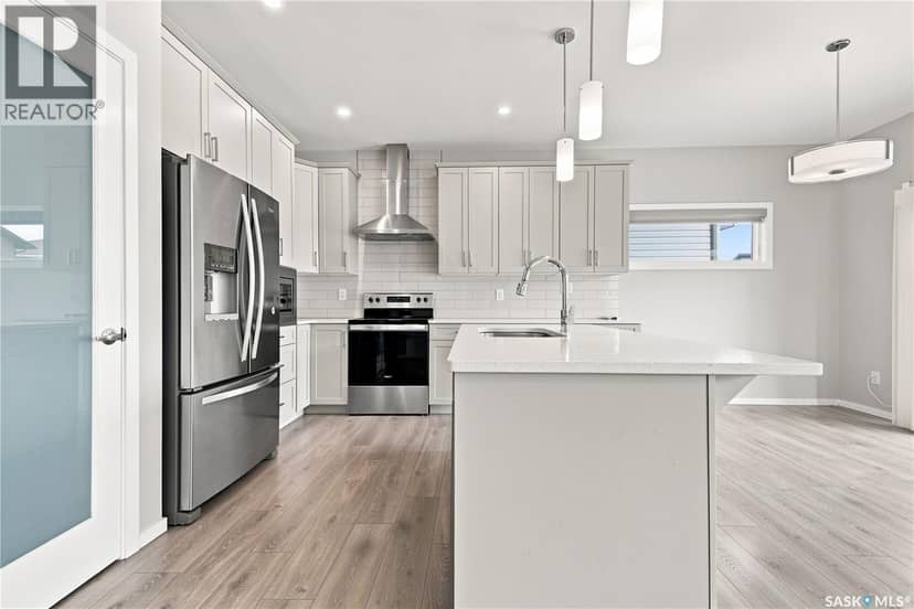 450 Aniskotaw WAY — photo 6 of 40