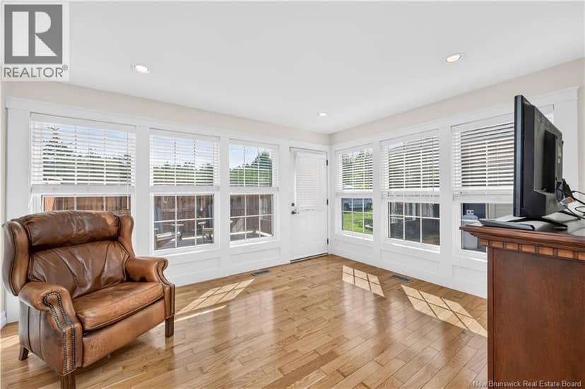 125 Monarch Road — photo 19 of 40