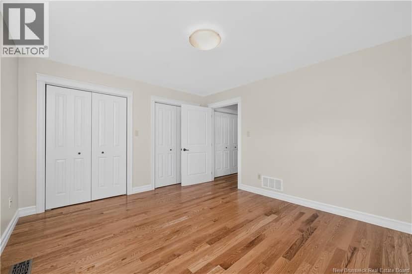125 Monarch Road — photo 31 of 40