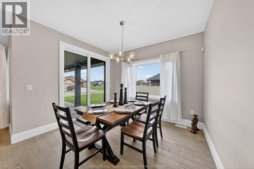 61 Hilton Court — photo 17 of 40