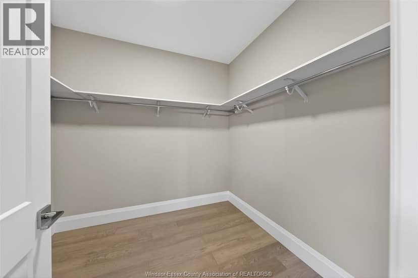 61 Hilton Court — photo 22 of 40