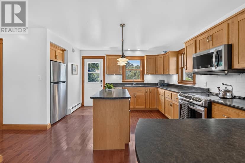 20 Bardin Street — photo 24 of 40