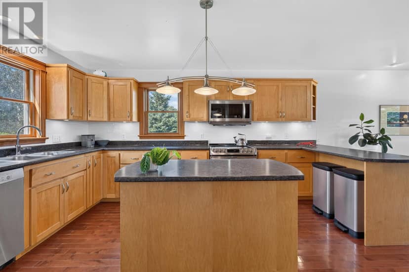 20 Bardin Street — photo 25 of 40