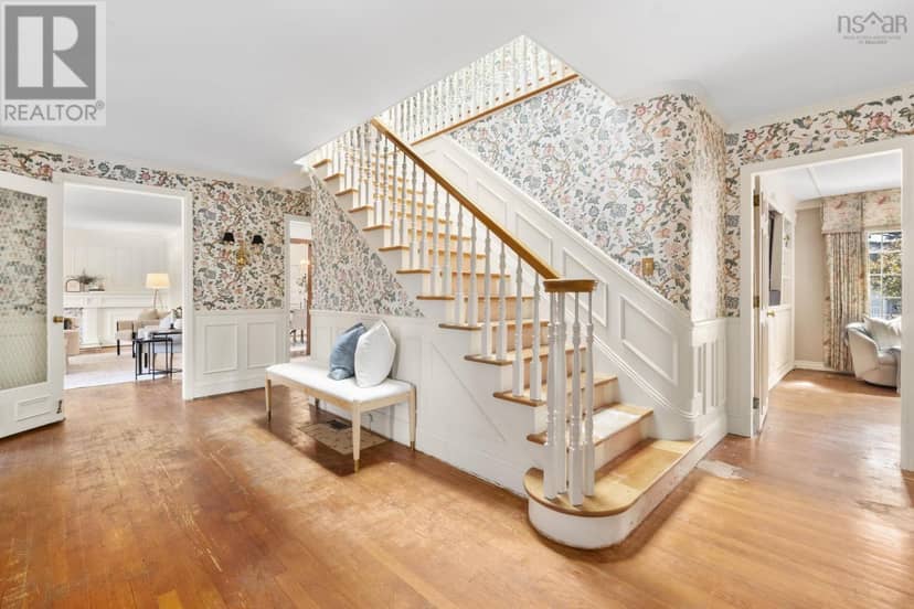 45 Longworth Avenue — photo 4 of 40