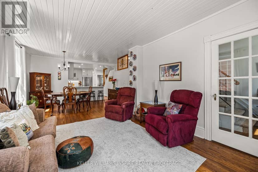 124 John Street — photo 12 of 40