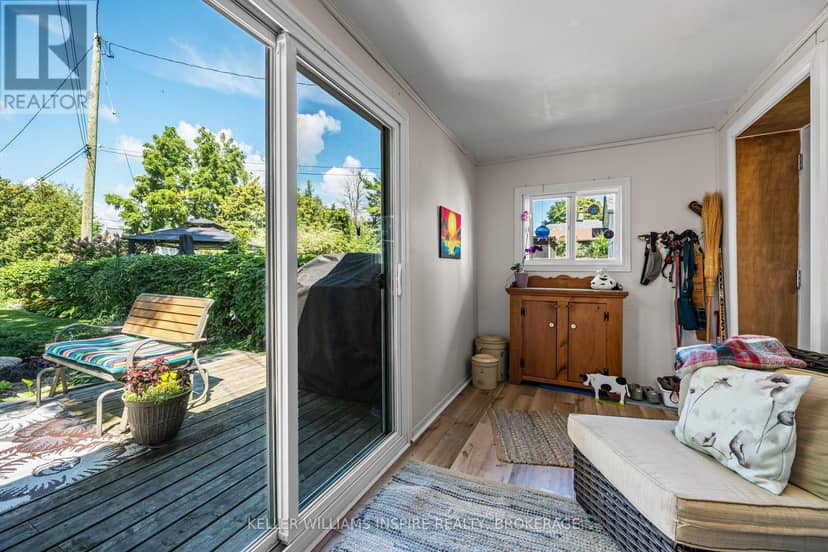 124 John Street — photo 19 of 40