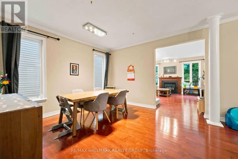 328 Laughlin Circle — photo 5 of 27