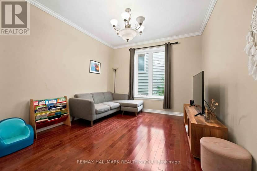 328 Laughlin Circle — photo 6 of 27