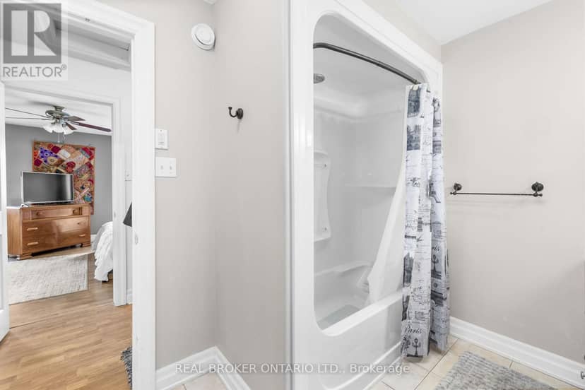 296 Maude Street — photo 29 of 40