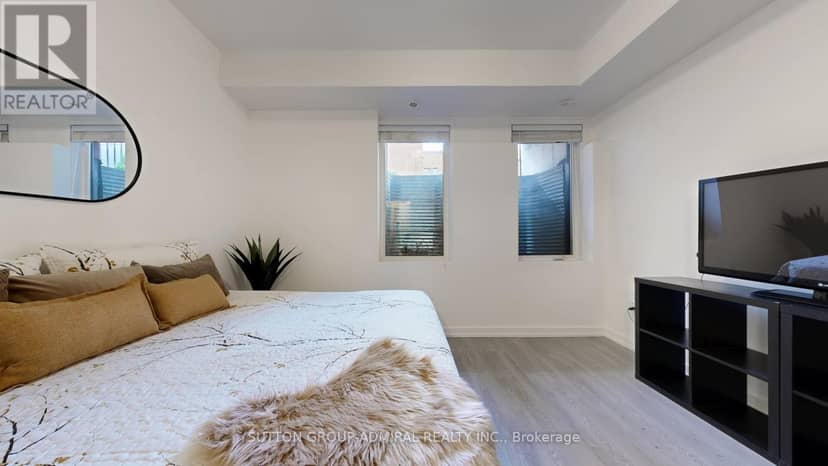 1B - 867 Wilson Avenue — photo 18 of 38