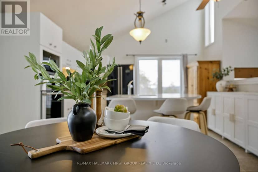 110 Davis Road — photo 19 of 40