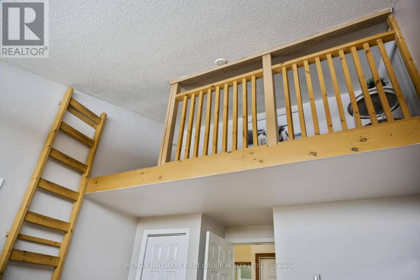110 Davis Road — photo 30 of 40