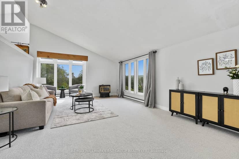 110 Davis Road — photo 4 of 40
