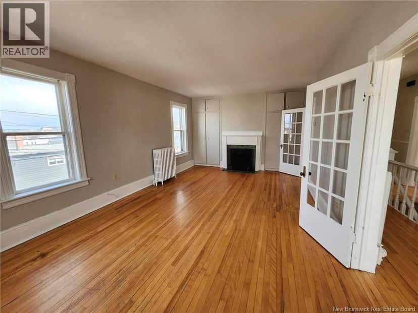272-274 Tower Street — photo 9 of 27
