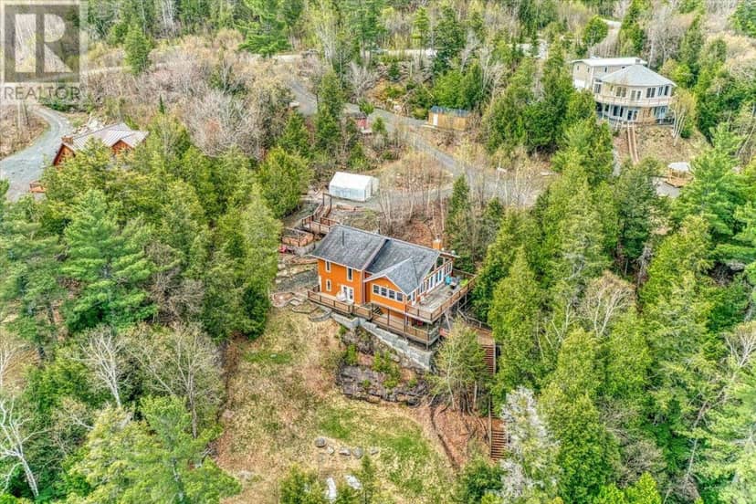 14 Evergreen Ln — photo 39 of 40