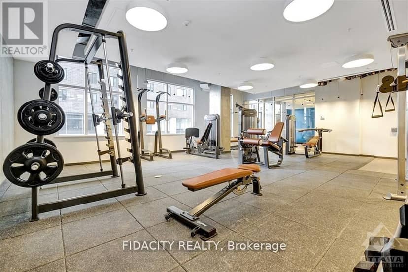 2908 - 105 Champagne Avenue S — photo 15 of 22