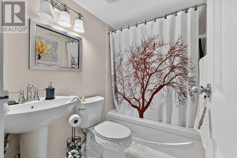 307 - 120 Barrett Court — photo 16 of 35