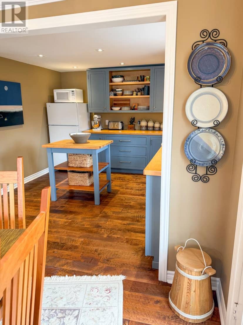 165 Tableland Drive — photo 10 of 29