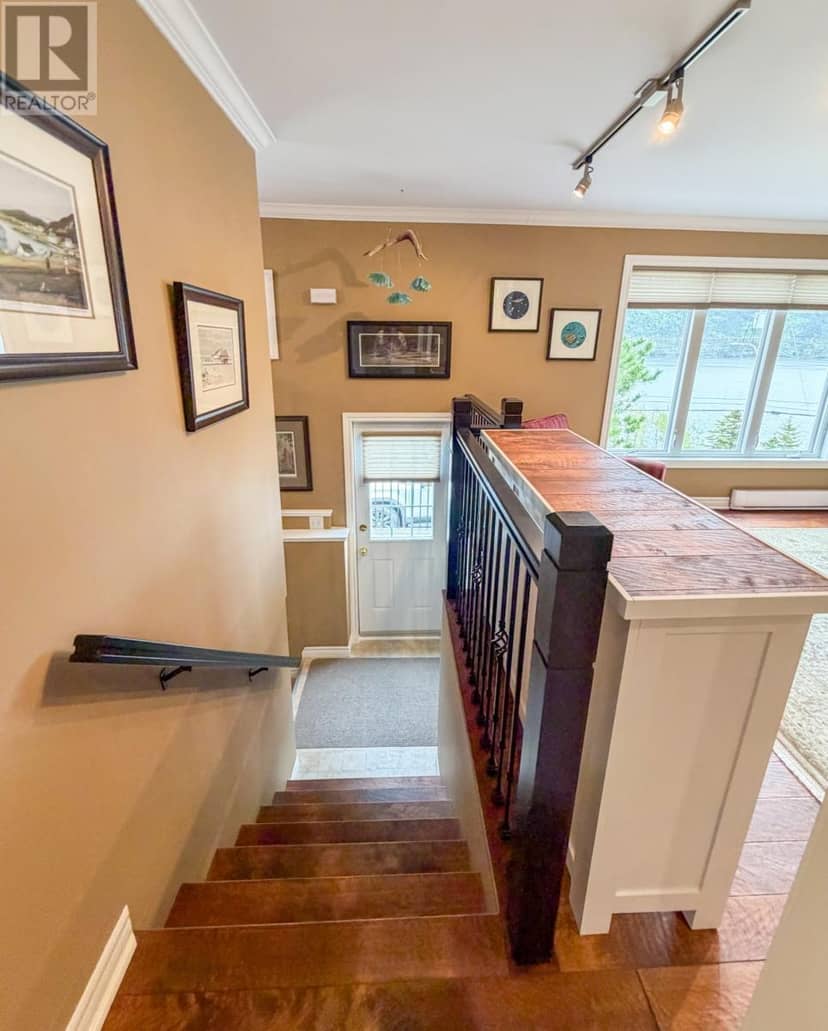 165 Tableland Drive — photo 4 of 29