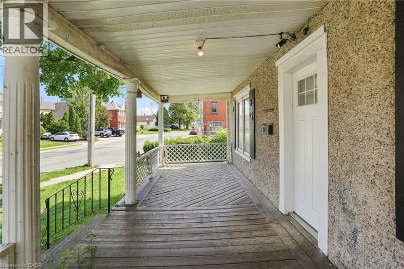 83 BURGAR Street — photo 9 of 22